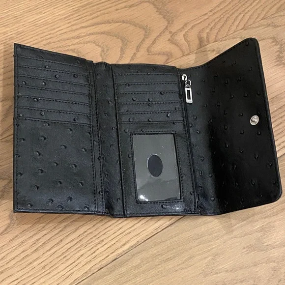 GUESS Black and Tan Wallet - Picture 3 of 13